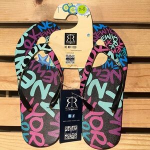Robin Ruth Kids Flip Flops - Black, Pink, and Blue Sz. 31-32‎